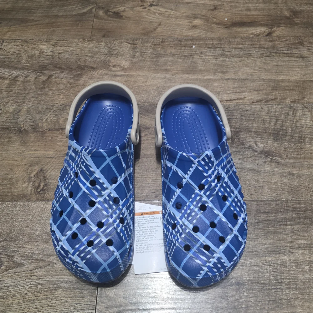 New Crocs Comfort Sandals Men Size 12